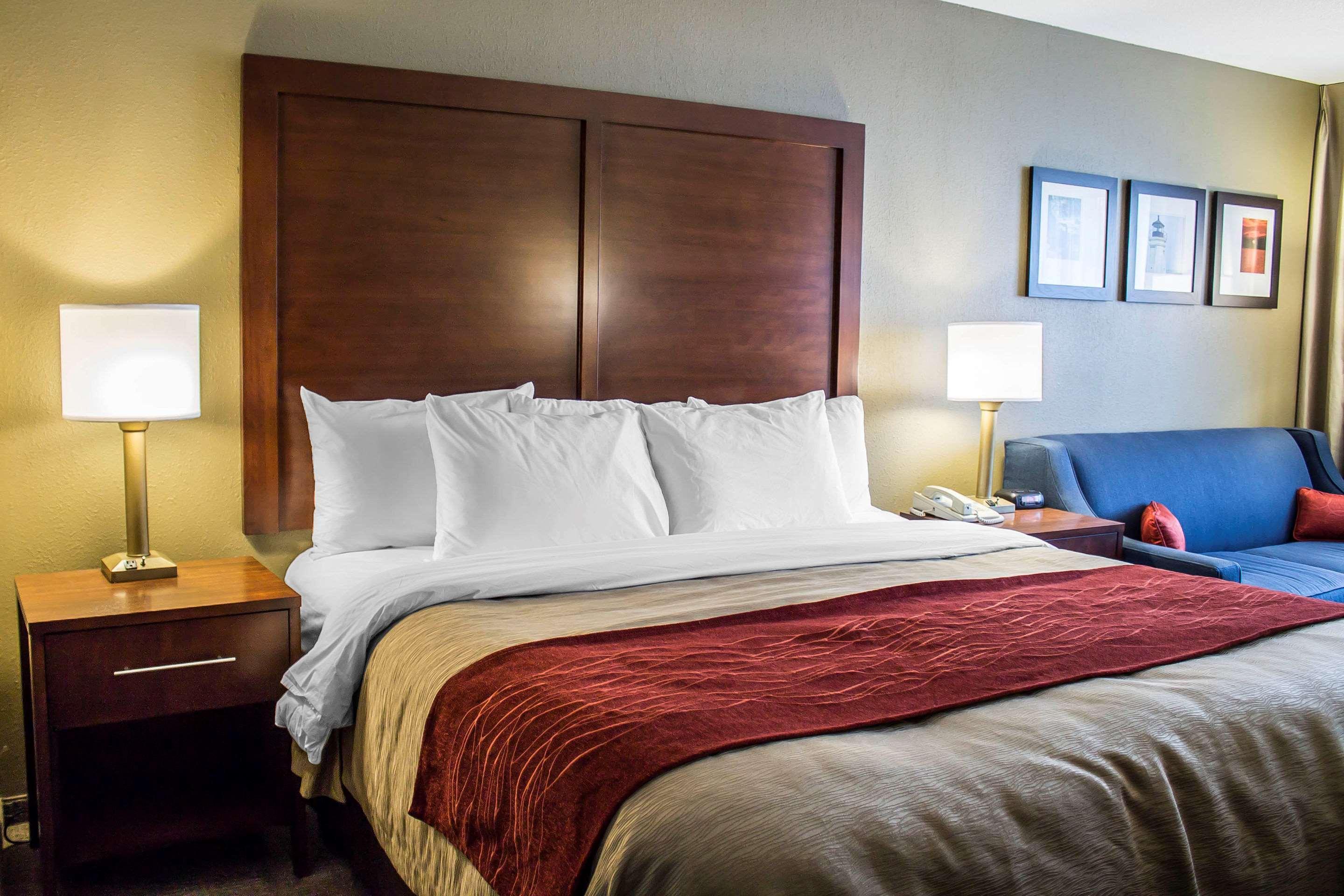 Comfort Inn River'S Edge Huron Exterior foto